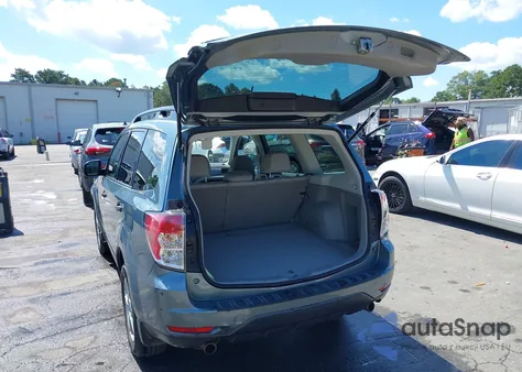 2010 Subaru Forester 2.5X from USA, damaged, VIN JF2SH6BC9AH903019